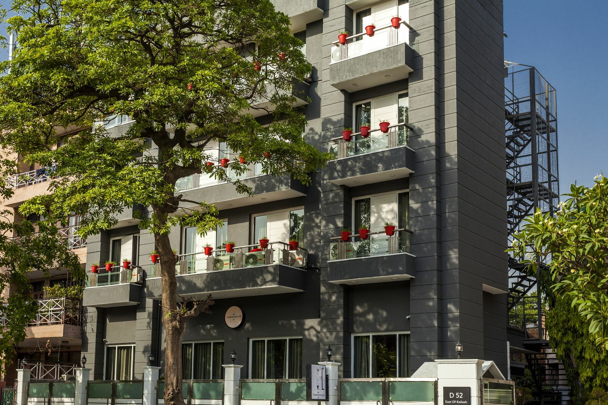 Oyo Townhouse 010 La Paradise Нью-Дели Экстерьер фото
